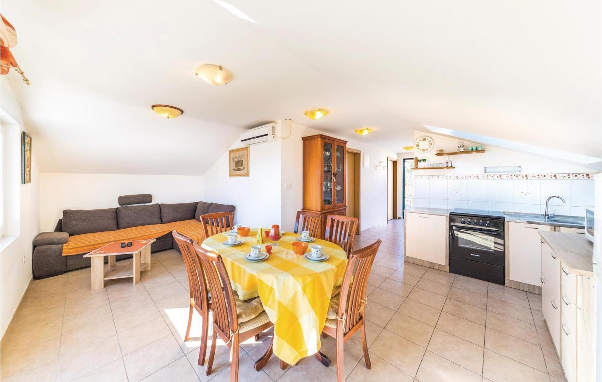 Gorgeous Apartment In سيغيت فغانييتْسا المظهر الخارجي الصورة